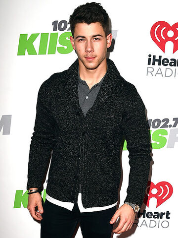 File:Nick-jonas-casual.jpg