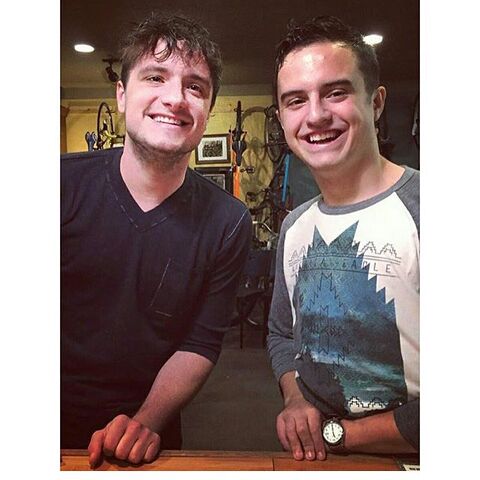File:Josh and Connor (4).jpg