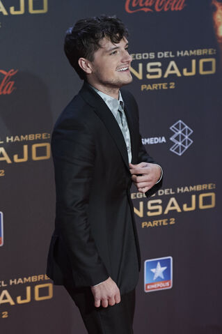 File:Josh Hutcherson- jhs012.jpg