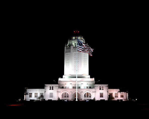 File:Taj Morning.jpg