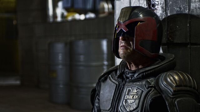 File:Dredd-reviwew.jpg