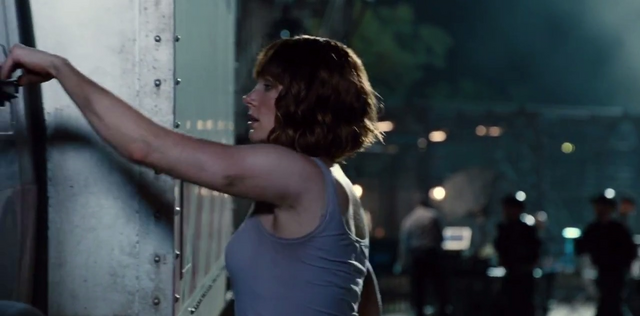 File:Claire enters vet truck.png