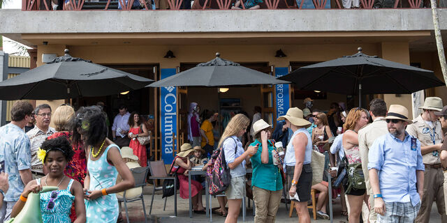 File:Columbia-storefront-crowd.jpg