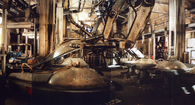 File:04 700.jpg
