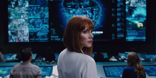 File:Jurassicworld-movie-trailer-screencap-43.jpg