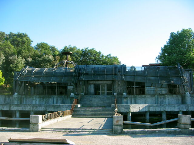 File:2748846 b1cf6e5fed o.jpg