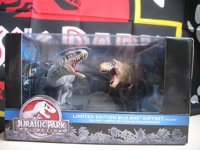 File:JW Blu ray box2.jpg