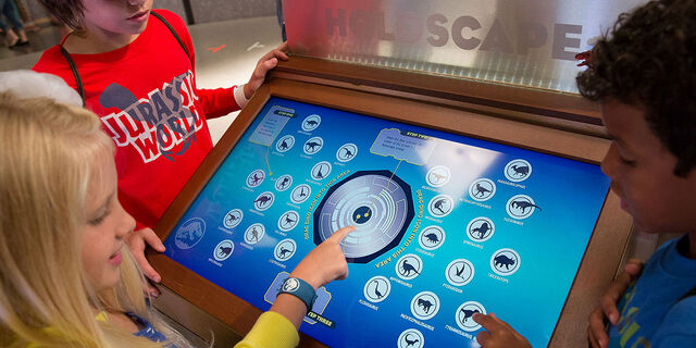 File:5 - Interactive Board.jpg