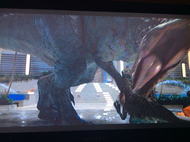 File:Echo before she is thrown. (1).jpg