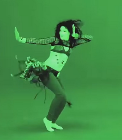 Ficheiro:BehindTheScenes.png