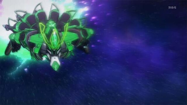 File:Valvrave-6-52-green-mecha-carmilla.jpg