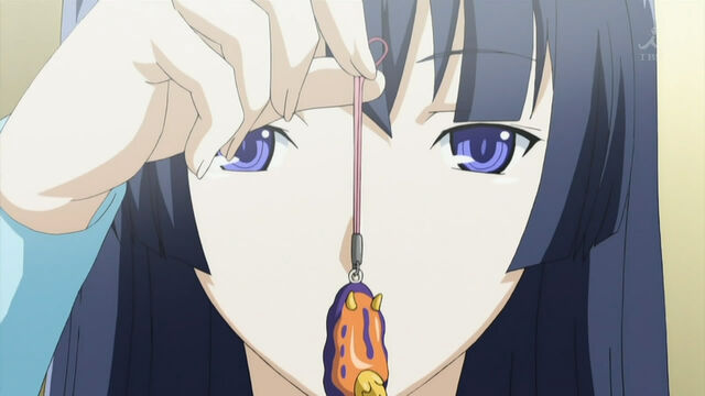File:Kampfer - 08 - shizuku keychain.jpg