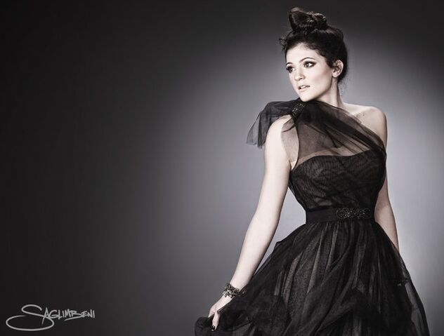 File:Fashionshoot kyliejenner.jpg
