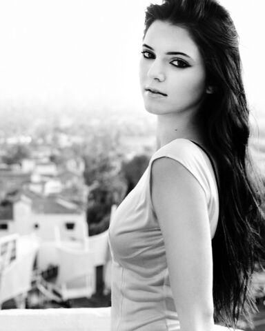 File:KendallPhotoshoot 45.jpg