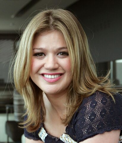 File:Kelly Clarkson.jpeg