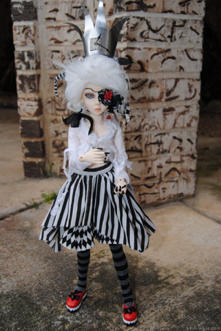 File:Goodreau Tea Party dolls (5).png