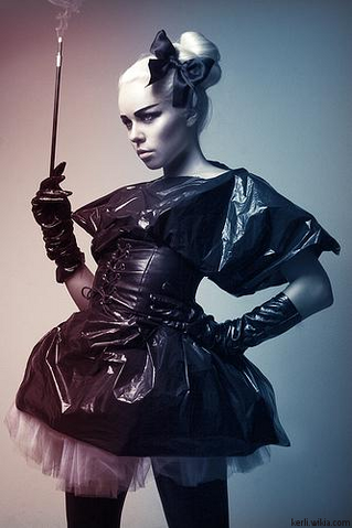 File:Kerli trash dress3.png