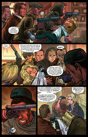 File:Hit Girl 04 19.jpg