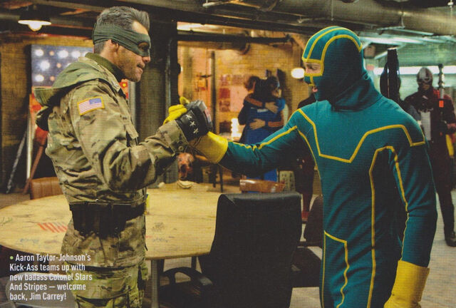 File:Kick-ass-2-jim-carrey-aaron-taylor-johnson-magazine-scan.jpg