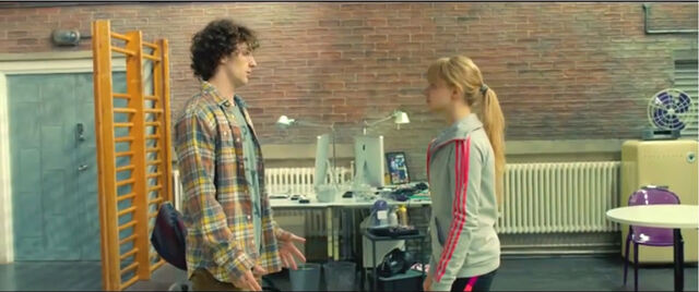 File:DavevsMindy2.jpg