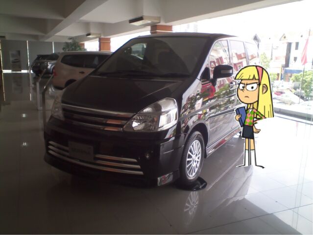 File:Kendall 2012 Nissan Serena Highway Star Autech (2).jpg