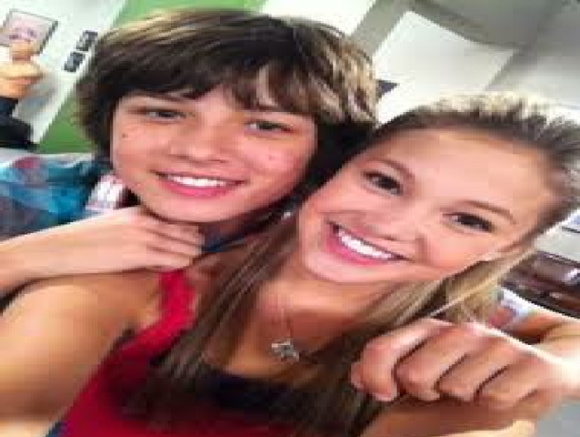 File:Olive and leo.png