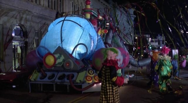 File:The Killer Klowns Parade.jpg