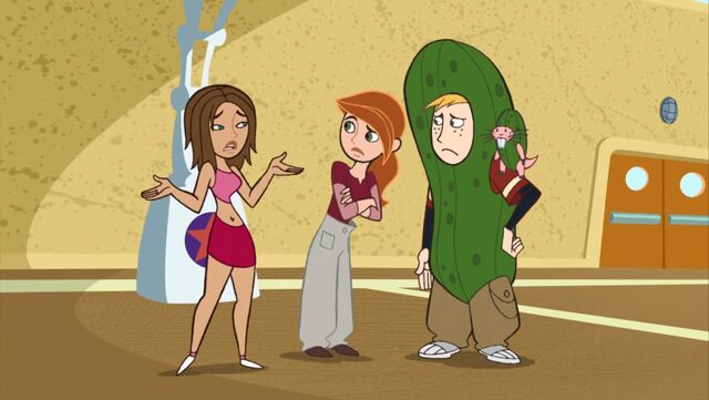 File:ES - Kim, Ron, and Bonnie.jpg
