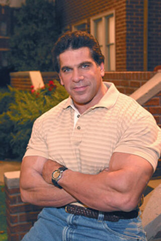 File:Louferrigno.jpg