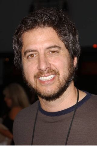 File:Ray Romano.jpeg
