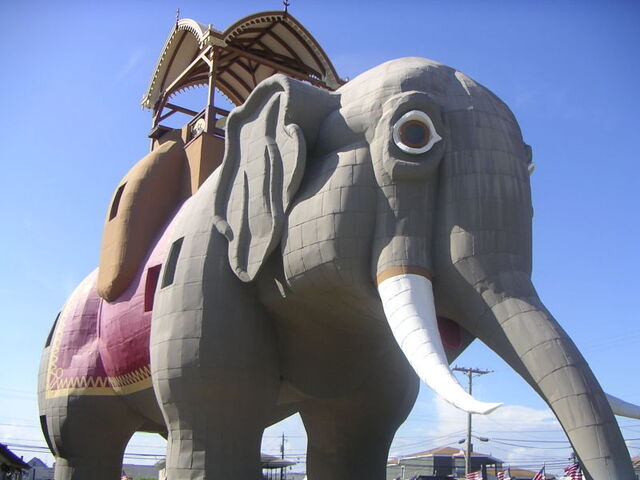 File:800px-Lucy the Elephant.jpg