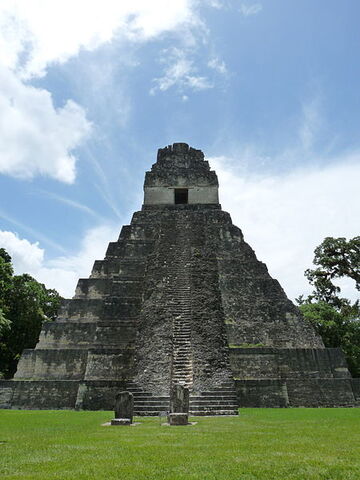 File:450px-Templo I (Tikal).jpg