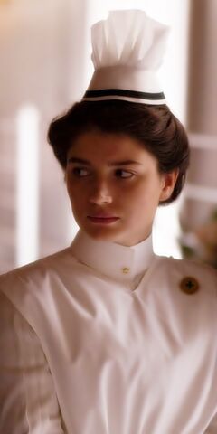 File:Lucy Elkins 01.jpg