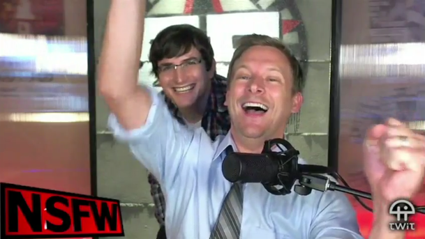 File:Robert on NSFW Show 4.PNG