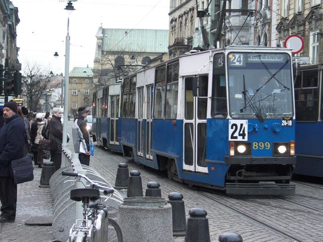 Plik:Krakowzdjeciaso31.jpg
