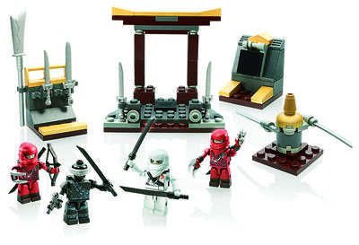 KRE-O-G.I.-JOE-NINJA-TEMPLE-BATTLE-A3362