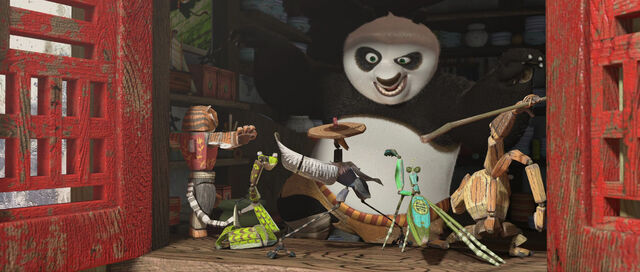 File:Po action figures.jpg