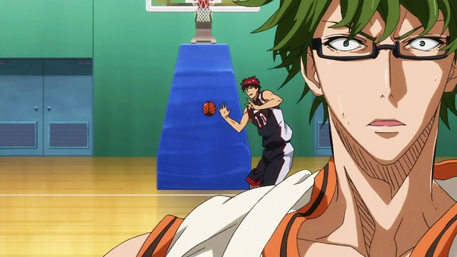 File:Kuroko passingby Midorima.png