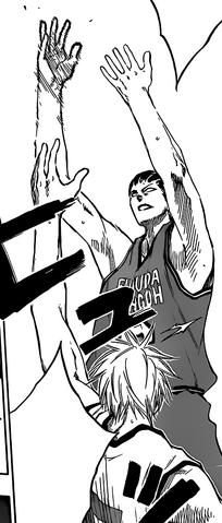 Fichier:Haisaki copies Moriyama's shot.png
