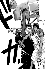 Kagami and Aomine stop Silver.png