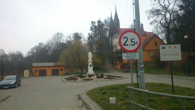 Plik:Klementowice Kościół.jpg