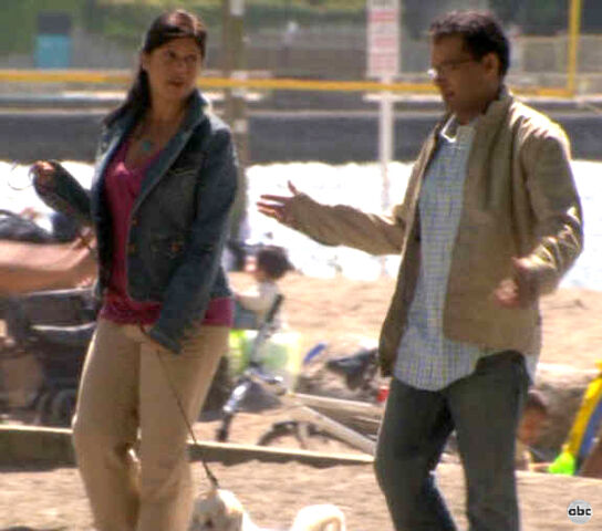 File:ParkCouple.jpg