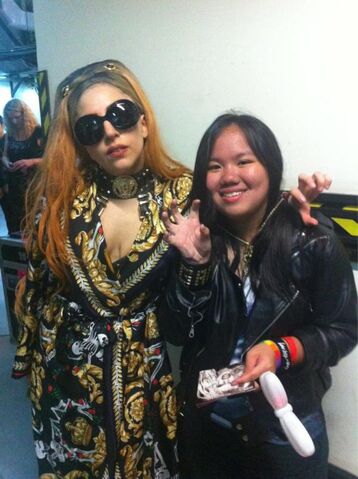 File:5-31-12 Backstage meet and greet 001.jpg