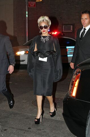 File:Lady+Gaga+sparkles+goes+out+wearing+fancy+OWizW0FTMjXl.jpg