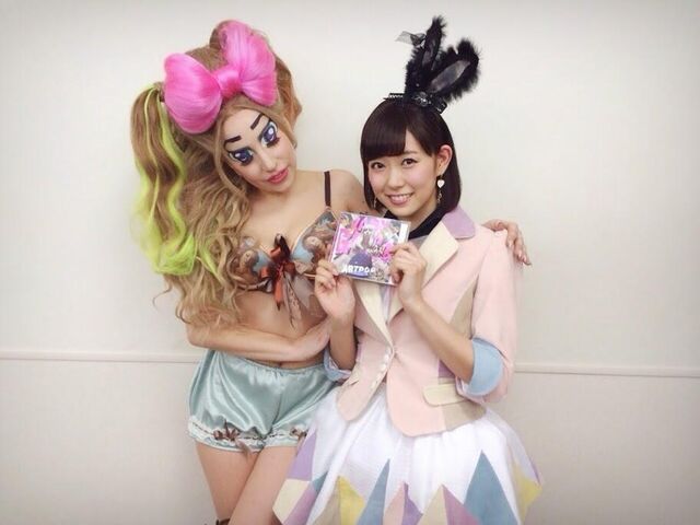 File:11-29-13 Music Station backstage 001.jpg