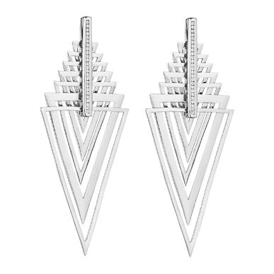 File:Lynn Ban - Earrings.jpg