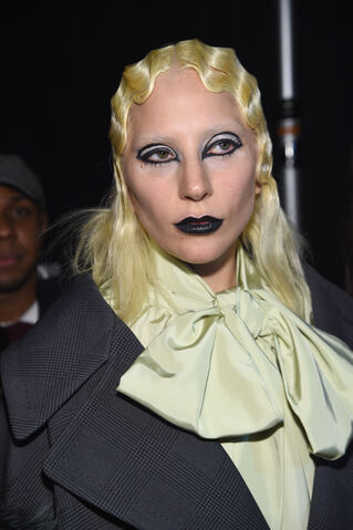 File:2-18-16 Backstage at MJFS in NYC 007.jpg