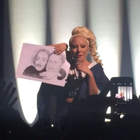 File:7-6-15 Cheek to Cheek Tour 002.jpg