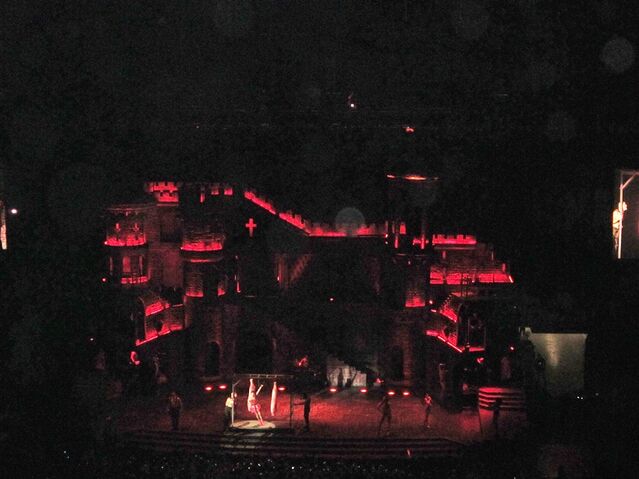 File:The Born This Way Ball Tour Americano 004.jpg