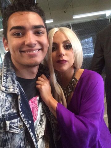 File:2-10-15 Arriving at Nokia Theatre 001.jpg